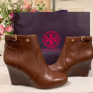 Tory Burch Boots